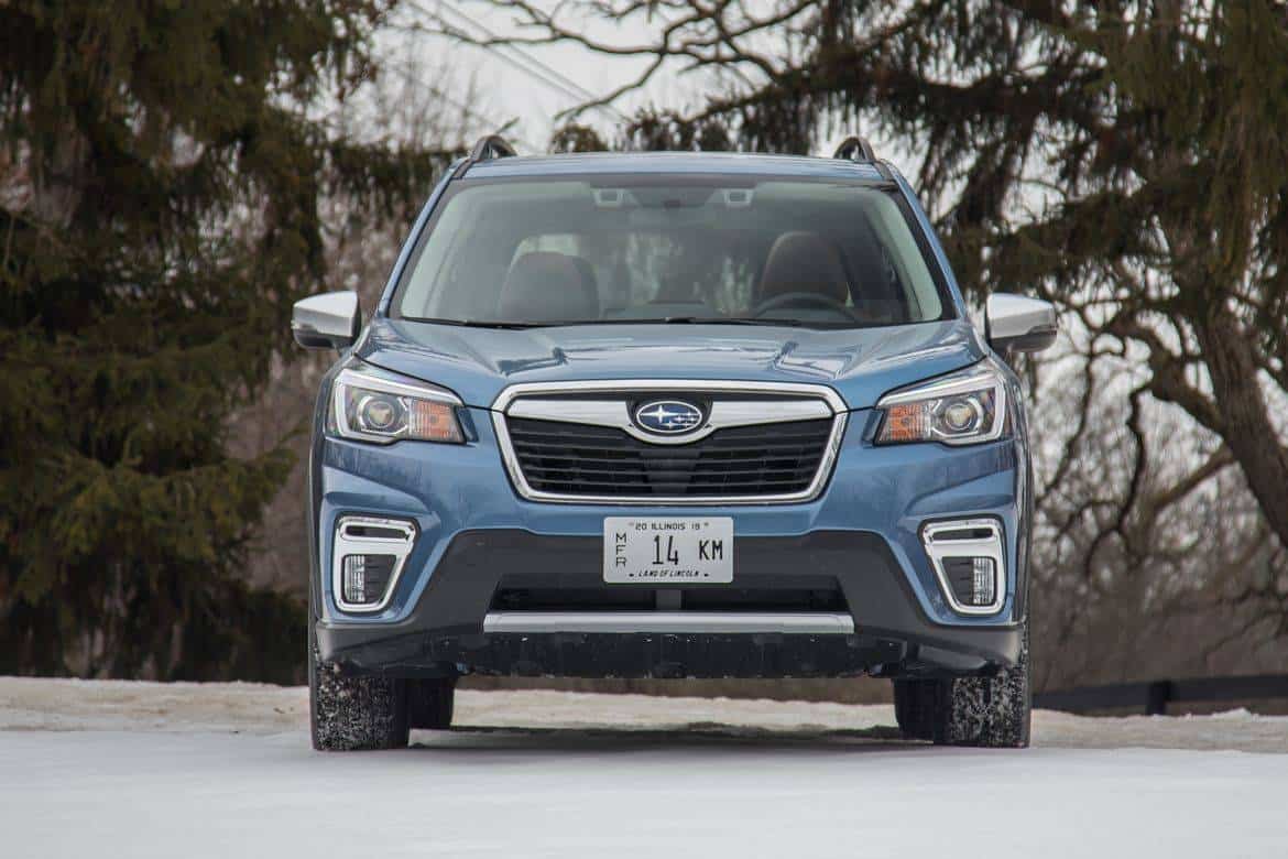 07-subaru-forester-2019-blue--engine--front.jpg