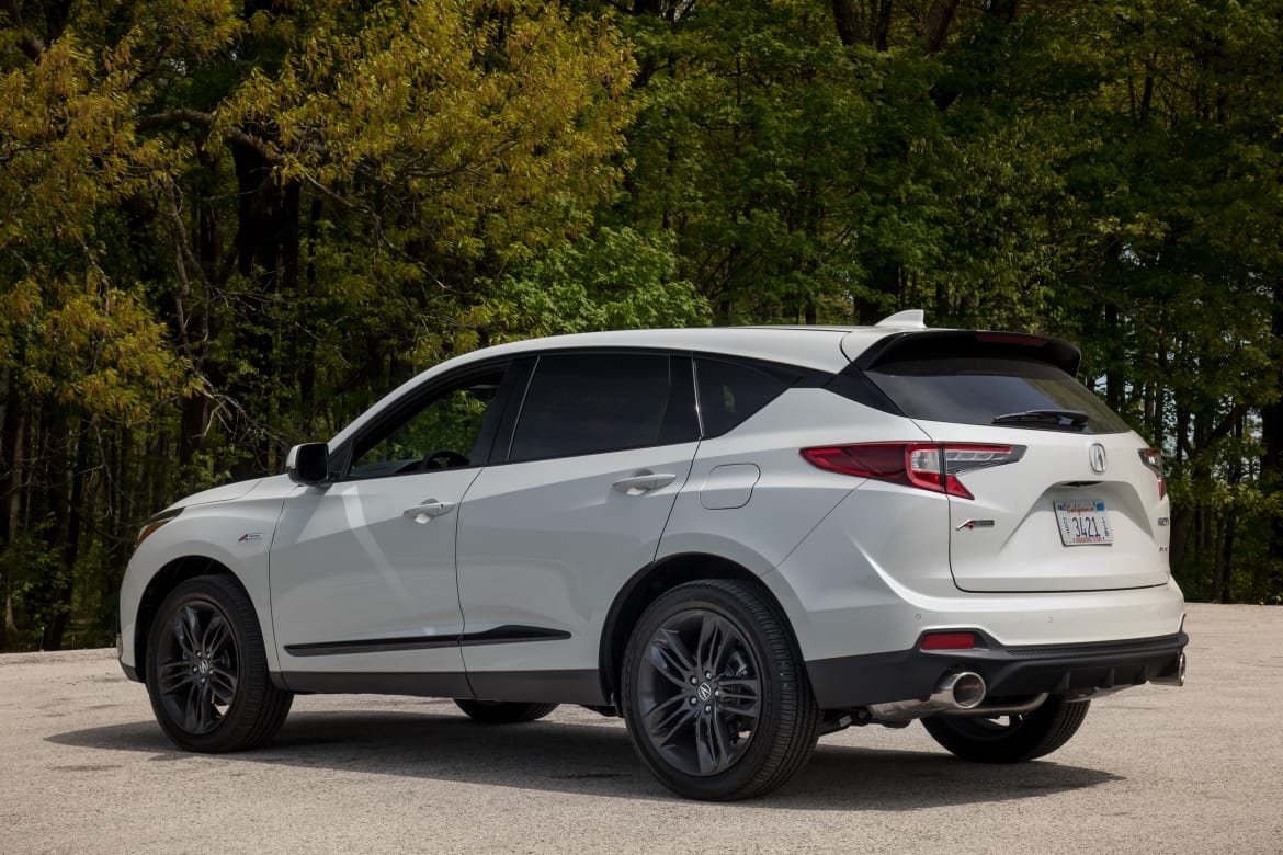 04-acura-rdx-2019-exterior--rear-angle--white.jpg