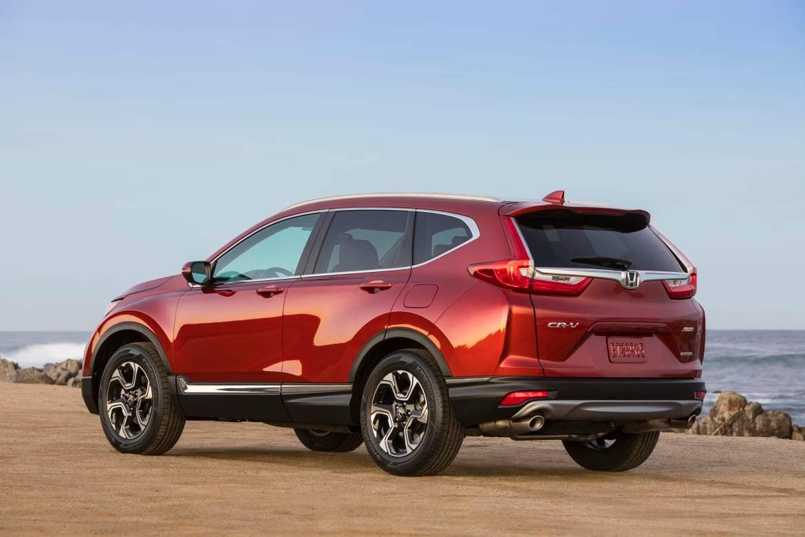 03-honda-cr-v-2019-angle--exterior--ocean--rear--red.jpg