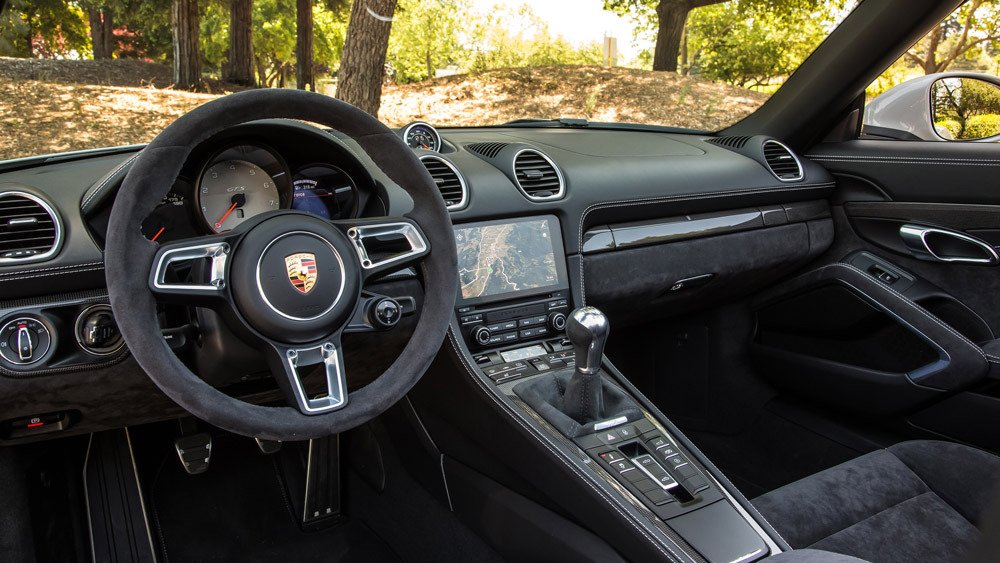 The interior of a Porsche 718 Boxter GTS.