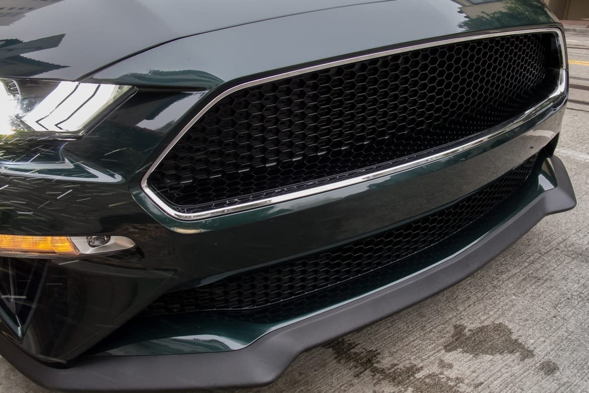 04-ford-mustang-bullitt-2019-exterior--front--green--grille.jpg