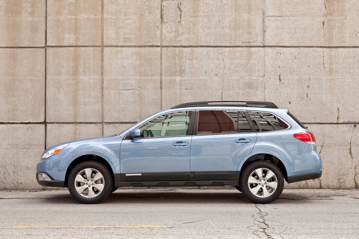subaru-outback-2011-im.jpg