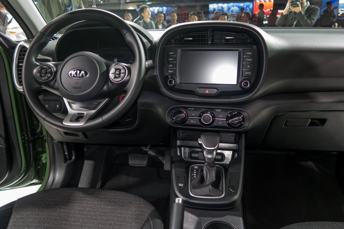 18-kia-soul-x-line-2020.jpg