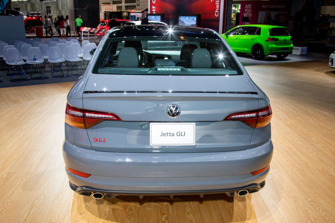 06-volkswagen-jetta-gli-2019-cl.jpg