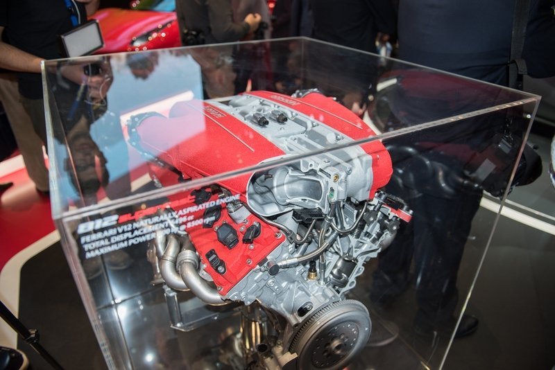 Ferrari Wants to Keep its V-12 Alive but Won't Consider Going Hybrid High Resolution Drivetrain AutoShow
- image 709170