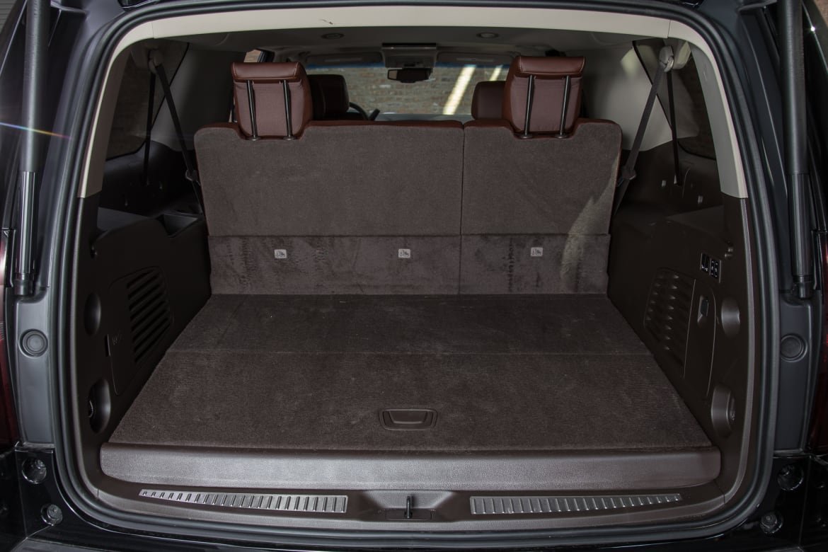 46-chevrolet-suburban-rst-2019-cargo--interior.jpg