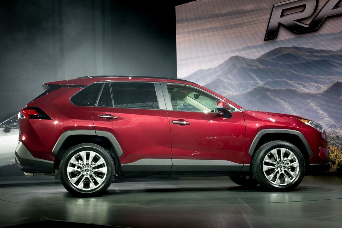 07-toyota-rav4-2019-cl.jpg
