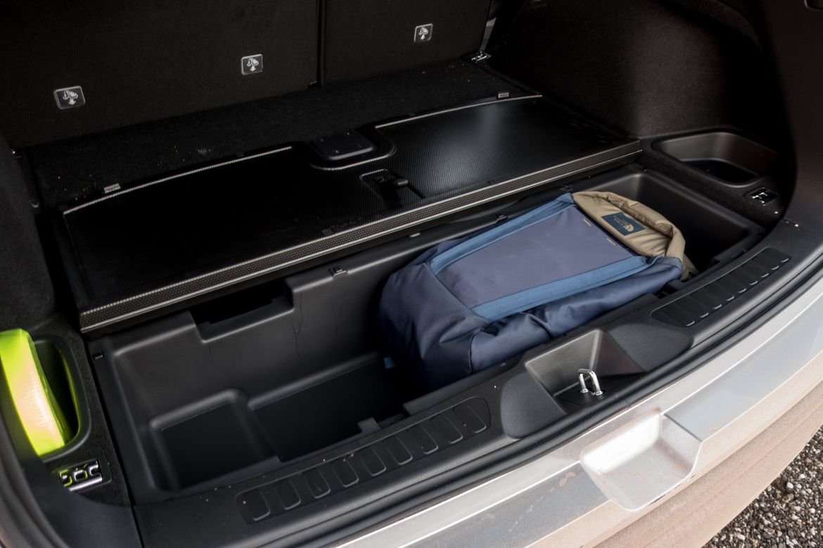 13-honda-passport-2019-interior--storage--trunk.jpg