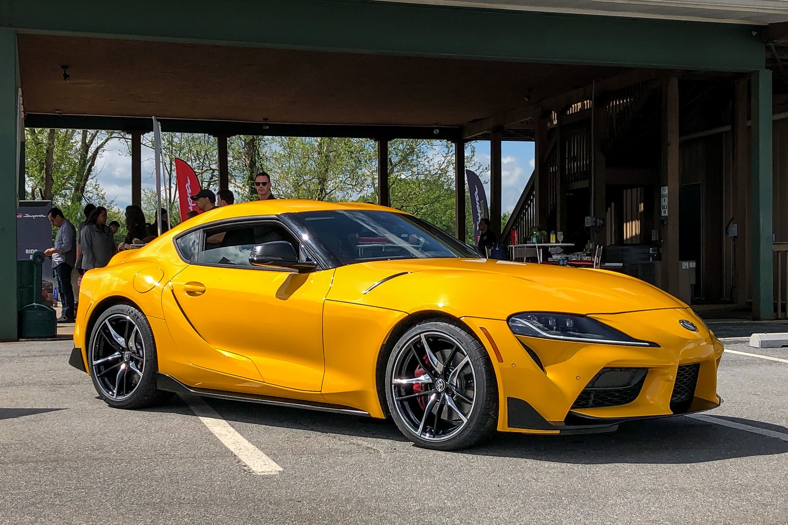 17-toyota-supra-2020-angle--exterior--front--yellow.jpg