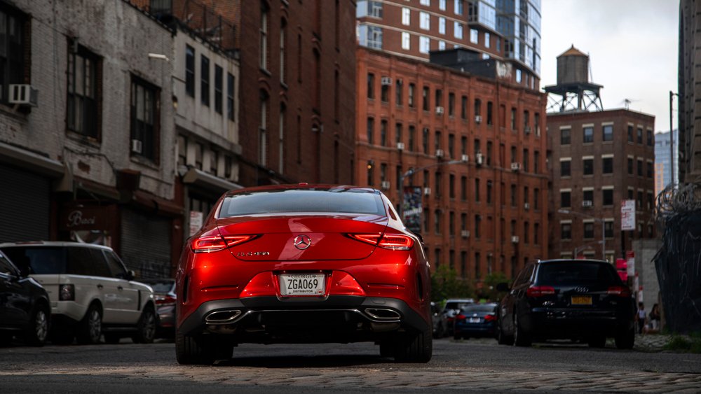 The brand’s “sensual purity” design language focuses on simplified, reduced lines.