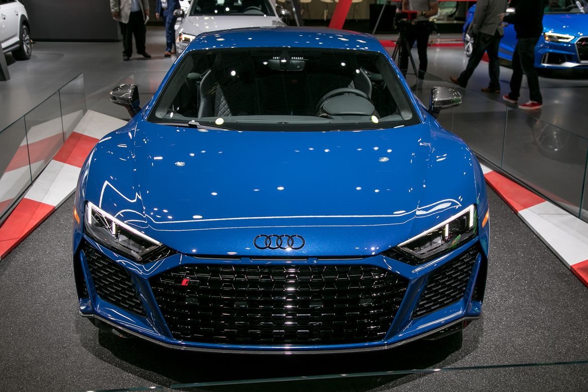 02-audi-r8-v10-performance-quattro-2020-nyias-cl.jpg