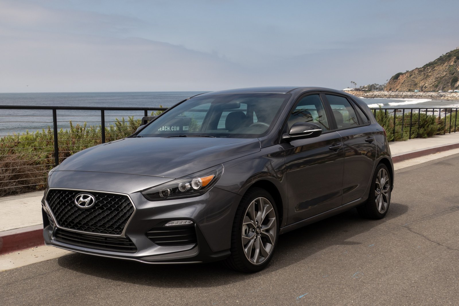 hyundai-elantra-gt-n-line-2019-03-angle--exterior--front--grey.jpg