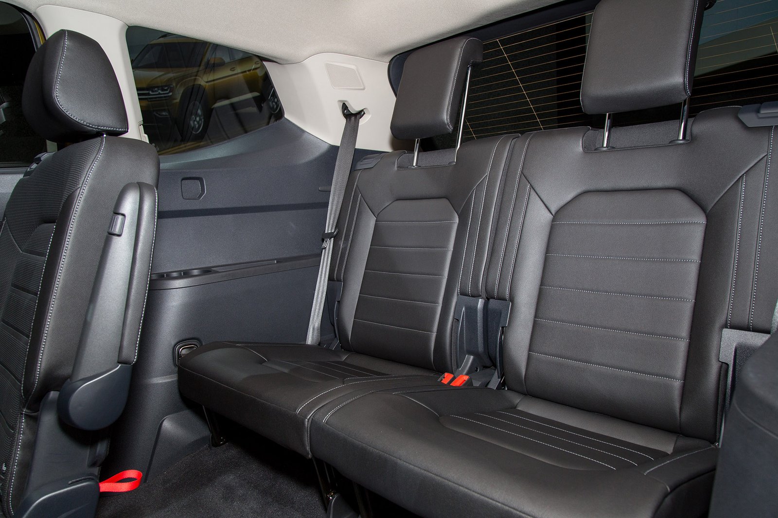 18Volkswagen_Atlas_AS_AC_23