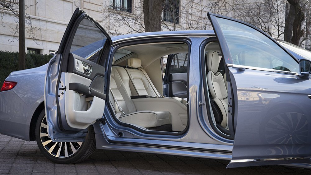 Lincoln 2020 Continental Coach