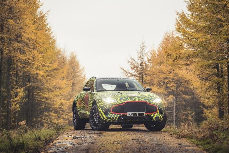 Everything We Know About the Aston Martin DBX Exterior Spyshots
- image 804541