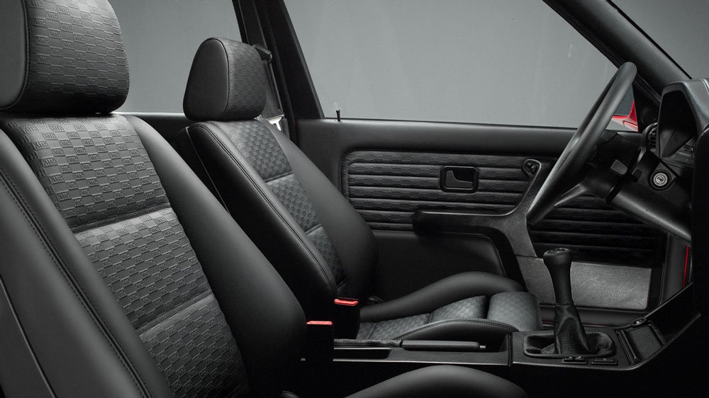 Inside Ronnie Fieg's restored 1989 BMW E30 M3.