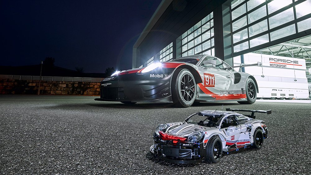 Lego Porsche 911 RSR