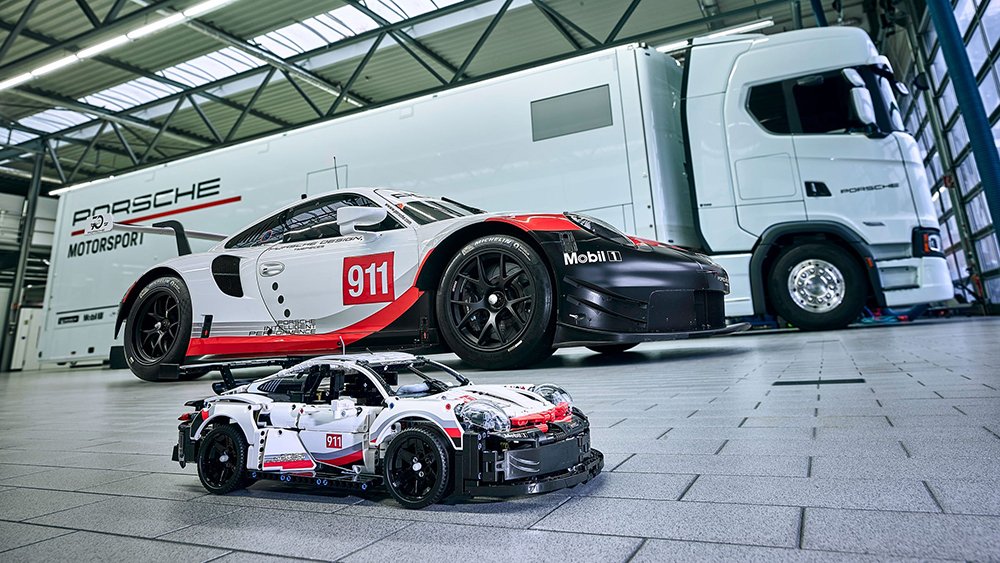 Lego Porsche 911 RSR