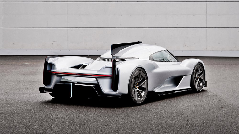 Porsche 919 Street clay model