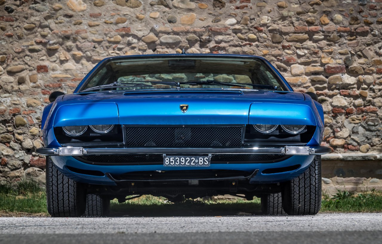 Blue Lamborghini Jarama