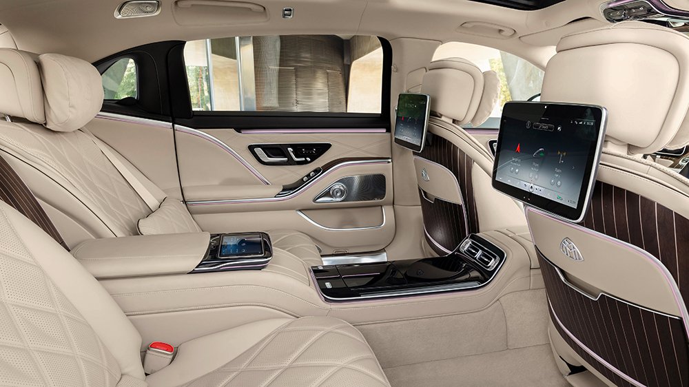 Inside the 2021 Mercedes-Maybach S580 4Matic