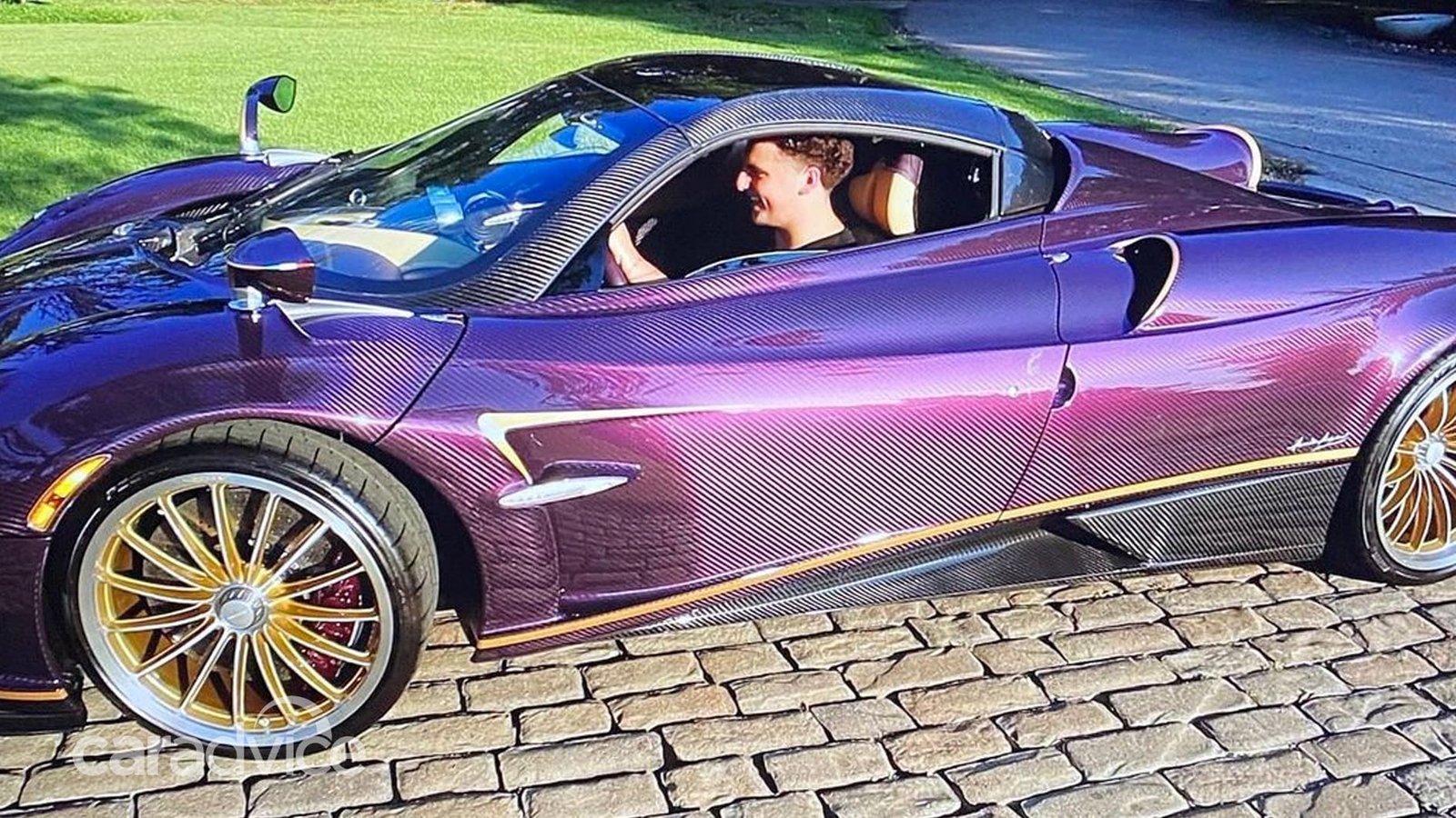Teen crashes his father's $4.6 million Pagani Huayra Roadster - 1 of 1