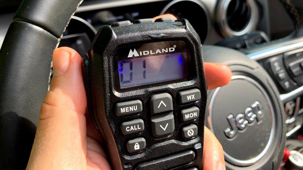 Midland Radio’s MXT275 communication system integrated in a Jeep Gladiator Rubicon.