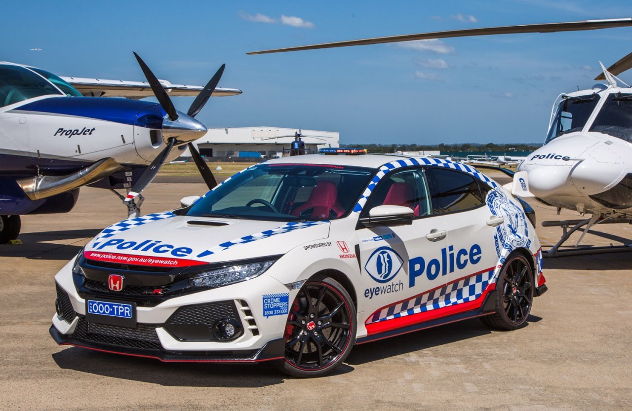 Honda Civic Type R – Australia  cop car
