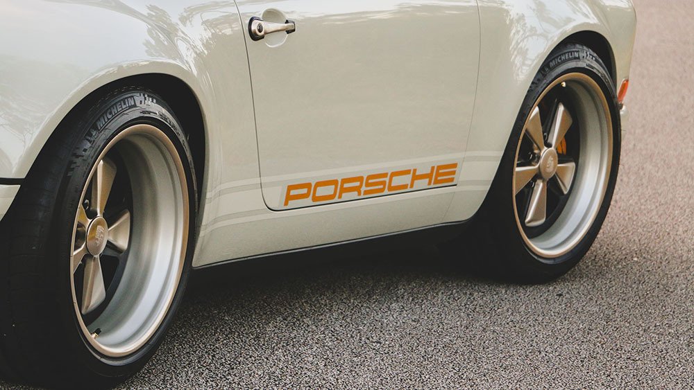 1989 Porsche 911 Reimagined by Singer