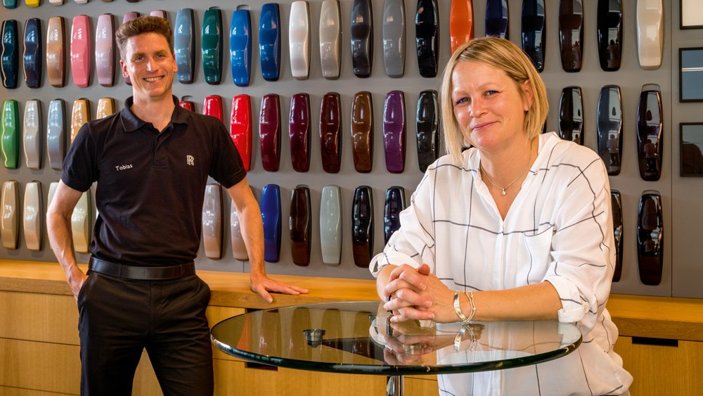 Tobias Sicheneder (left) and Sami Coultas (right) are in charge of vehicle color at Rolls-Royce Motor Cars.