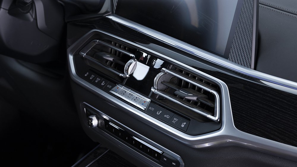 INKAS Armored BMW X7