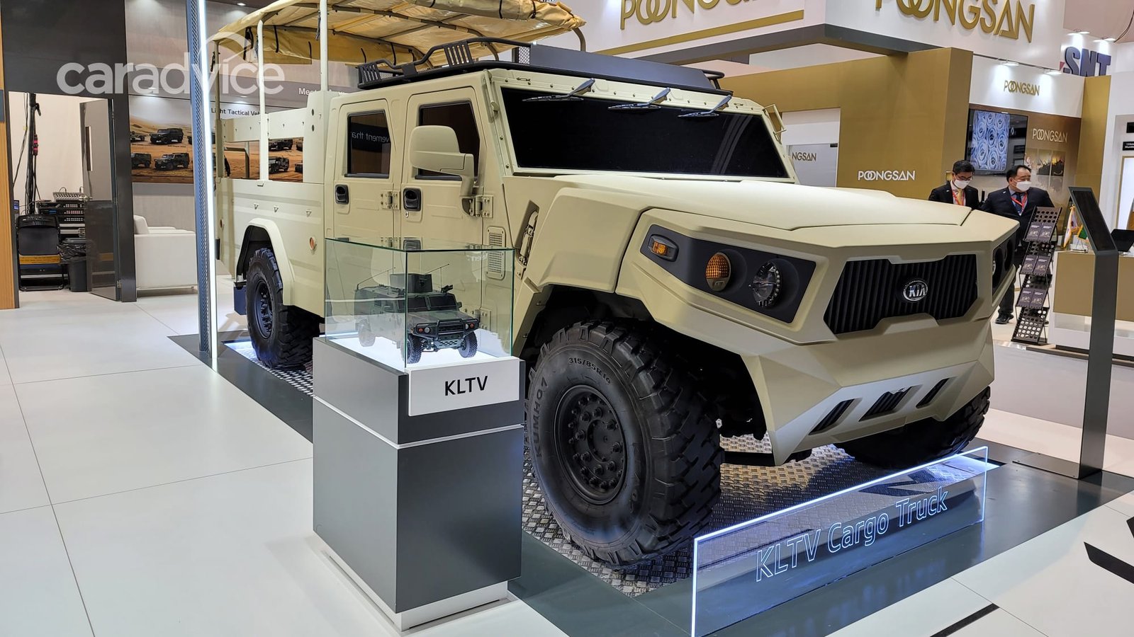 Kia's Hummer rival: Light Tactical Cargo Truck military concept unveiled - 1 of 2