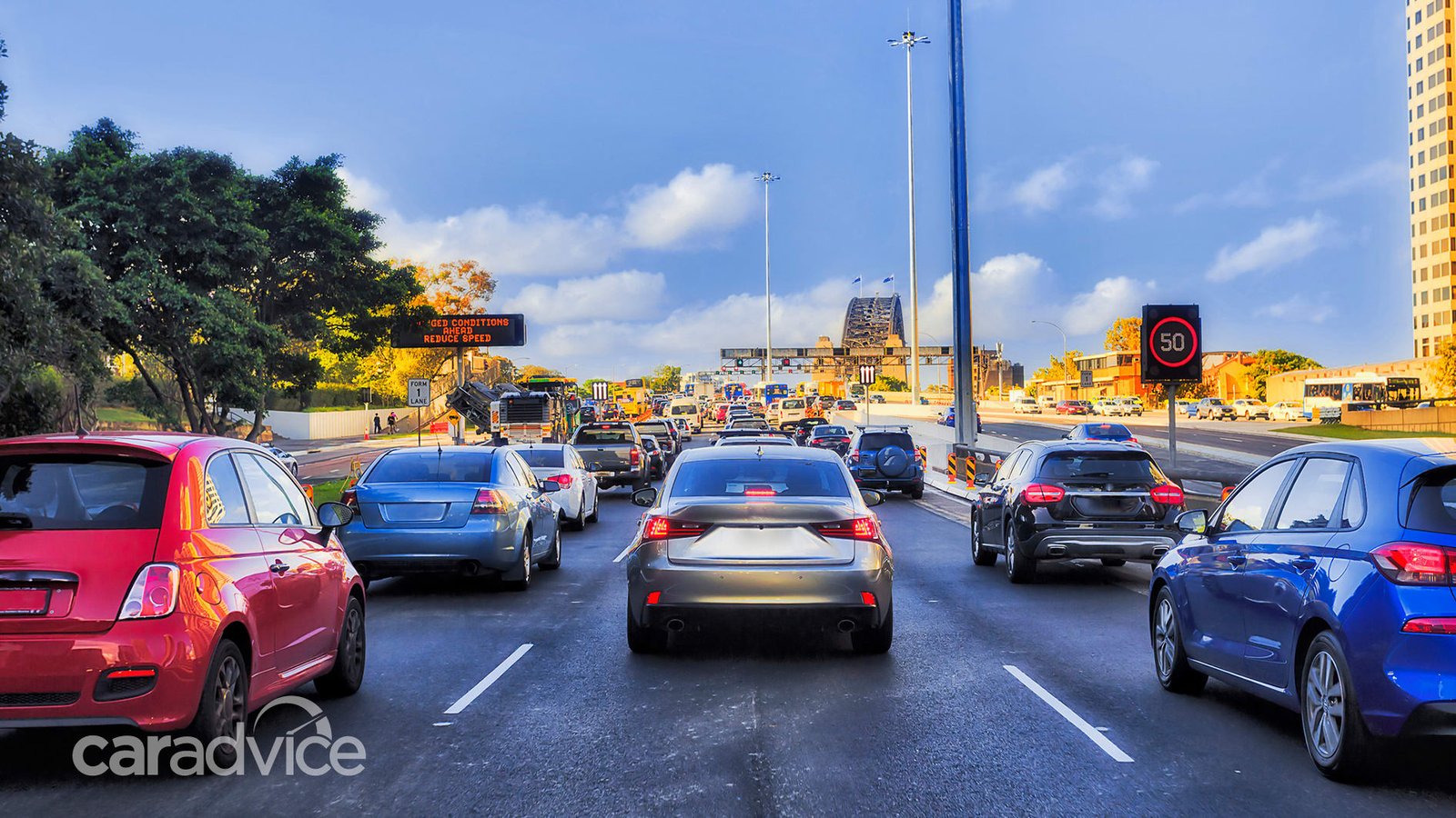 In 2021, it’s time Aussie drivers let each other in - 1 of 2