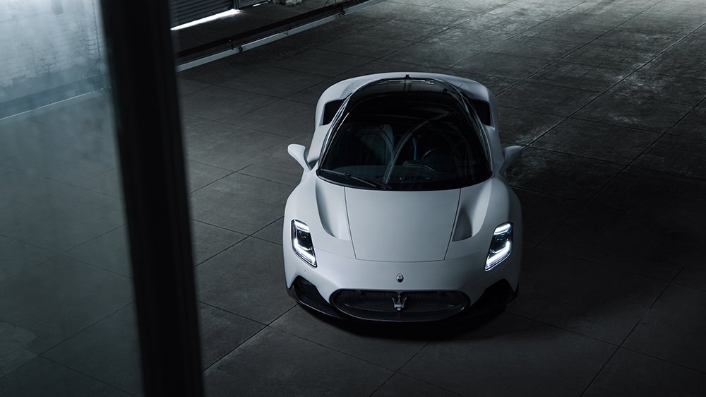 Maserati MC20