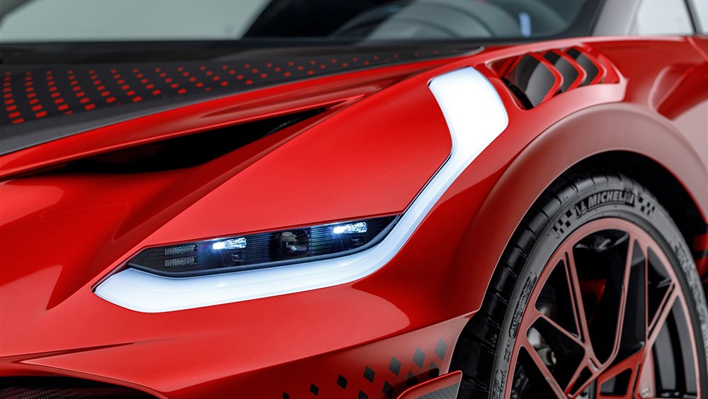 Bugatti Divo Lady Bug