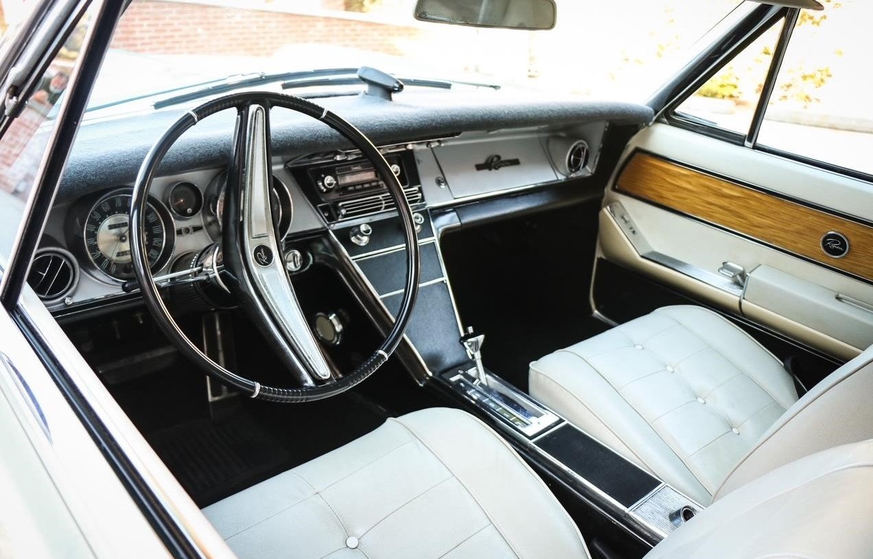 1963 Buick Riviera interior