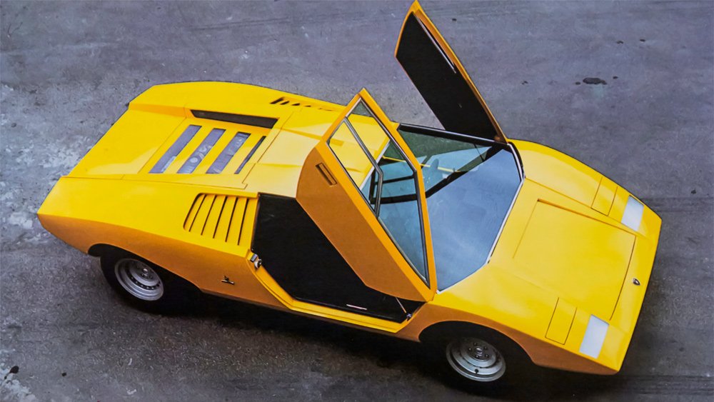 A Lamborghini Countach LP500.