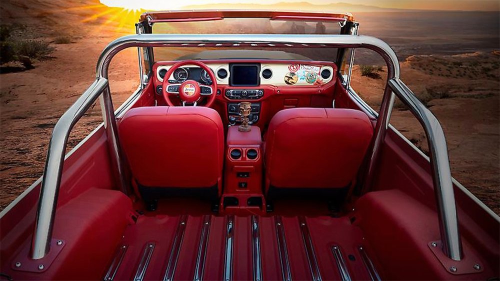 Jeep Jeepster Beach concept vehicle
