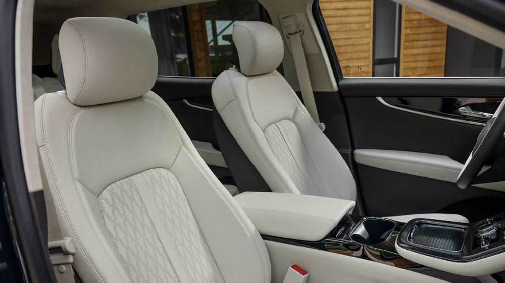 The 2021 Lincoln Nautilus Black Label midsize SUV.