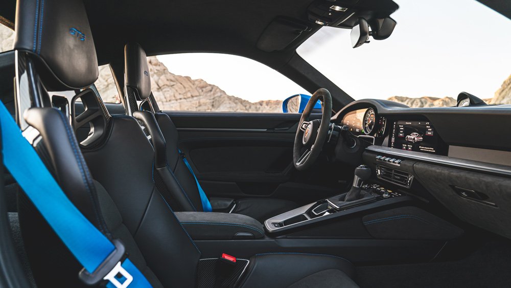 The interior of a 2022 Porsche 911 GT3.