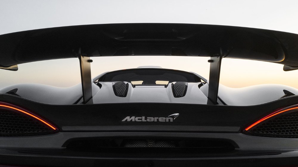 The rear view of the McLaren 620R.