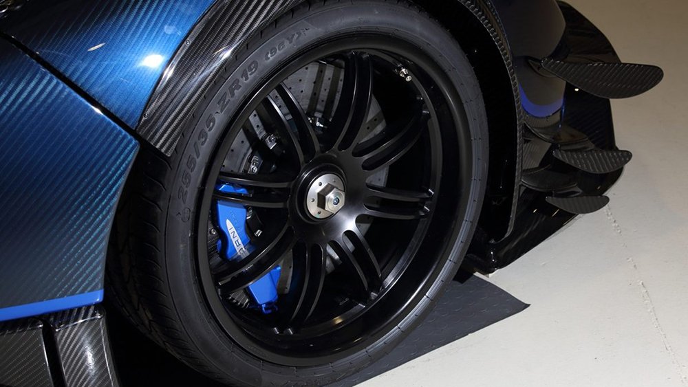 Pagani Zonda Revolución