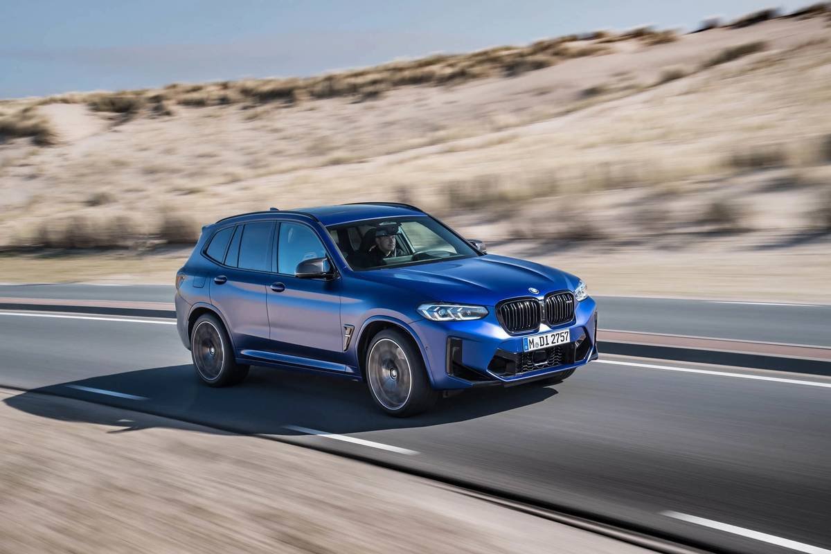 bmw-x3-m-competition-2022-oem-01-angle--blue--dynamic--exterior--front.jpg