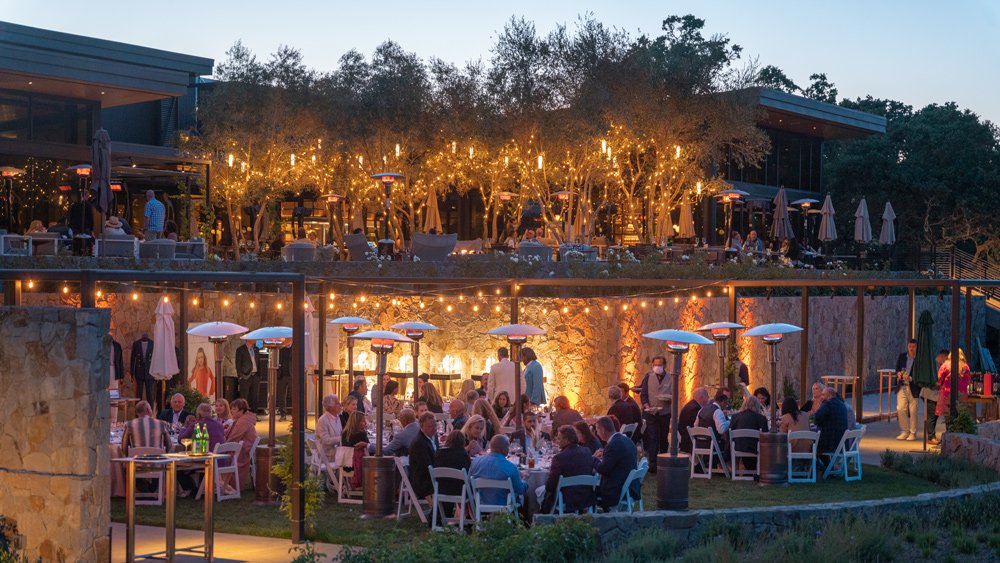 An alfresco dinner at Montage Healdsburg.