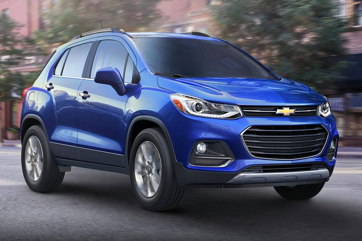 chevrolet-trax-2021-exterior-front-three-quarter-oem