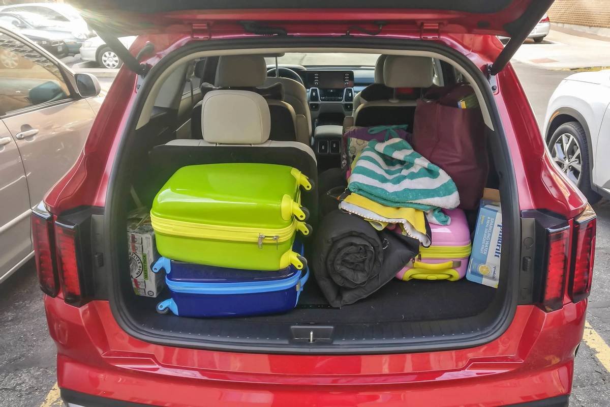 kia-sorento-hybrid-2021--19-folding-seats--interior--rear-cargo.jpg
