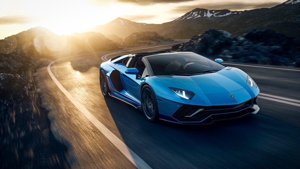 The 2022 Lamborghini Aventador LP 780-4 Ultimae supercar.