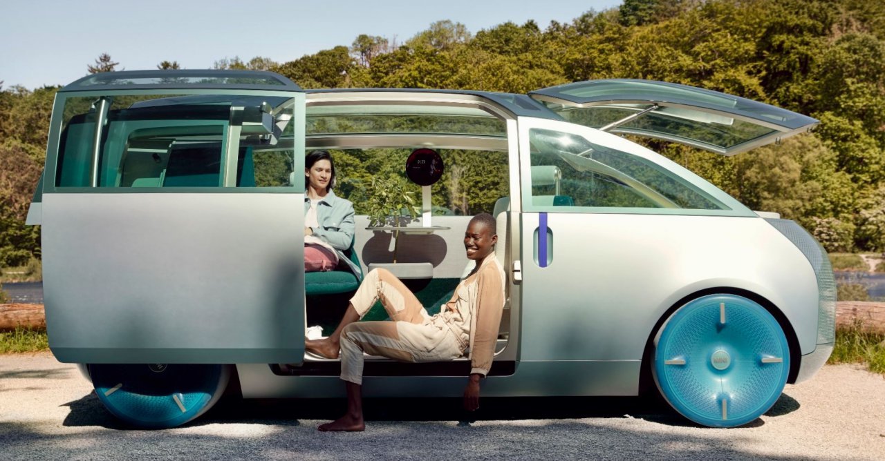 Mini, Mini takes Urbanaut concept from digital to physical, ClassicCars.com Journal