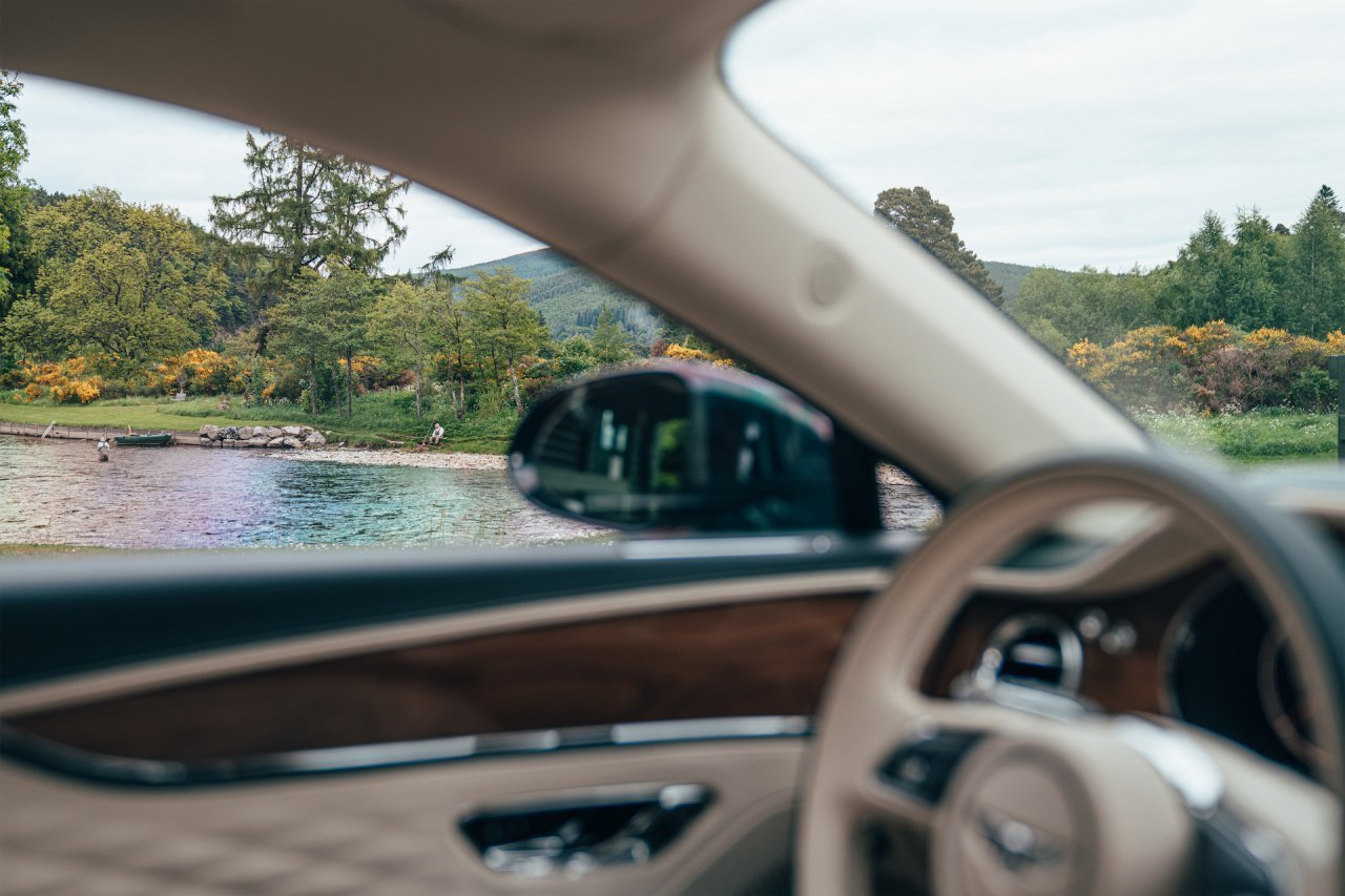 Bentley, 2022 Bentley Flying Spur Hybrid debuts as 536-hp plug-in grand tourer, ClassicCars.com Journal