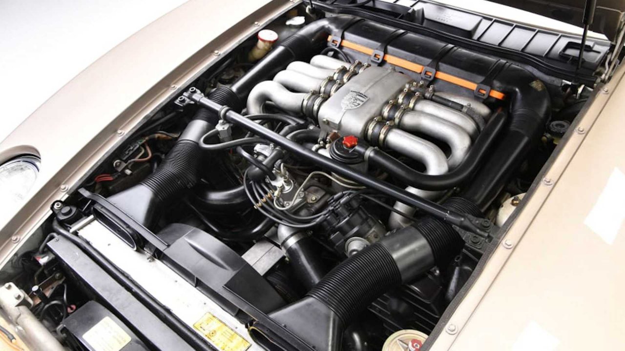 Porsche 928 from 
